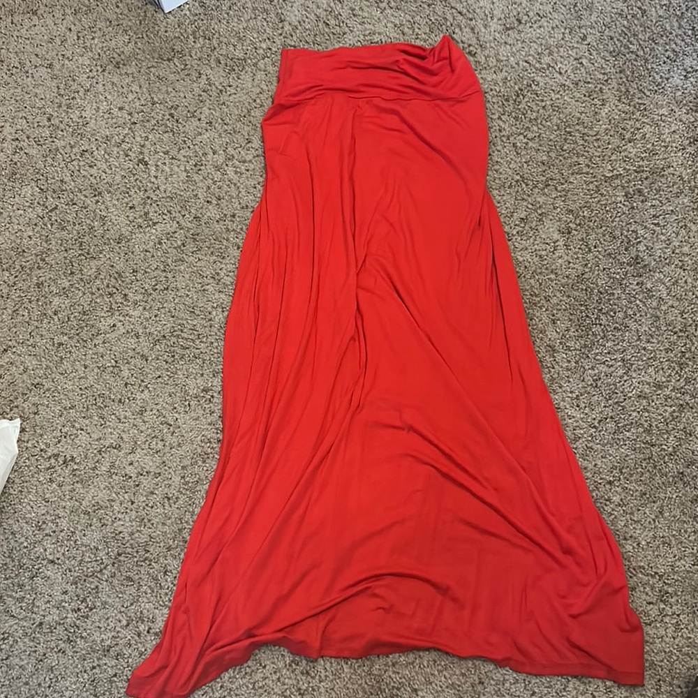 Red skirt